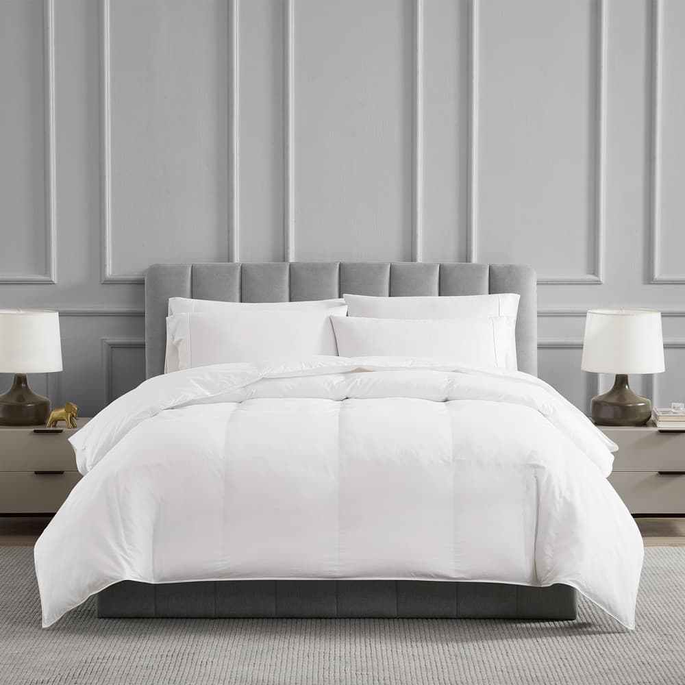 Ultimate Down Alternative Comforter - Image 3