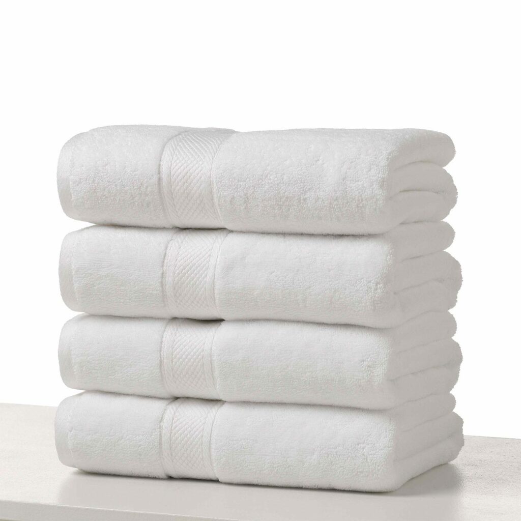 Resort Collection Soft Bath Towels | 28x55 Luxury Hotel Plush & Absorbent  Cotton Bath Towel Large [4 Pack, White]